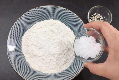 用白糖十分鐘發(fā)面,聽起來像網(wǎng)紅偏方,但它真的能做到